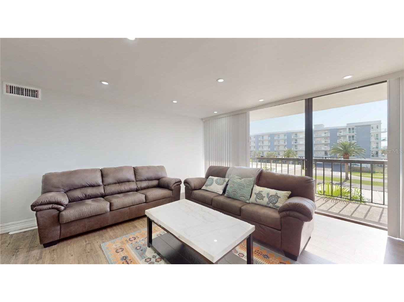 400 Island Way #210 Clearwater Beach FL 33767 TB8376721 image6