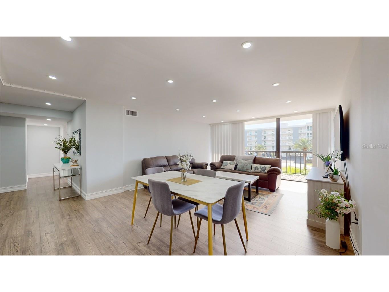 400 Island Way #210 Clearwater Beach FL 33767 TB8376721 image9