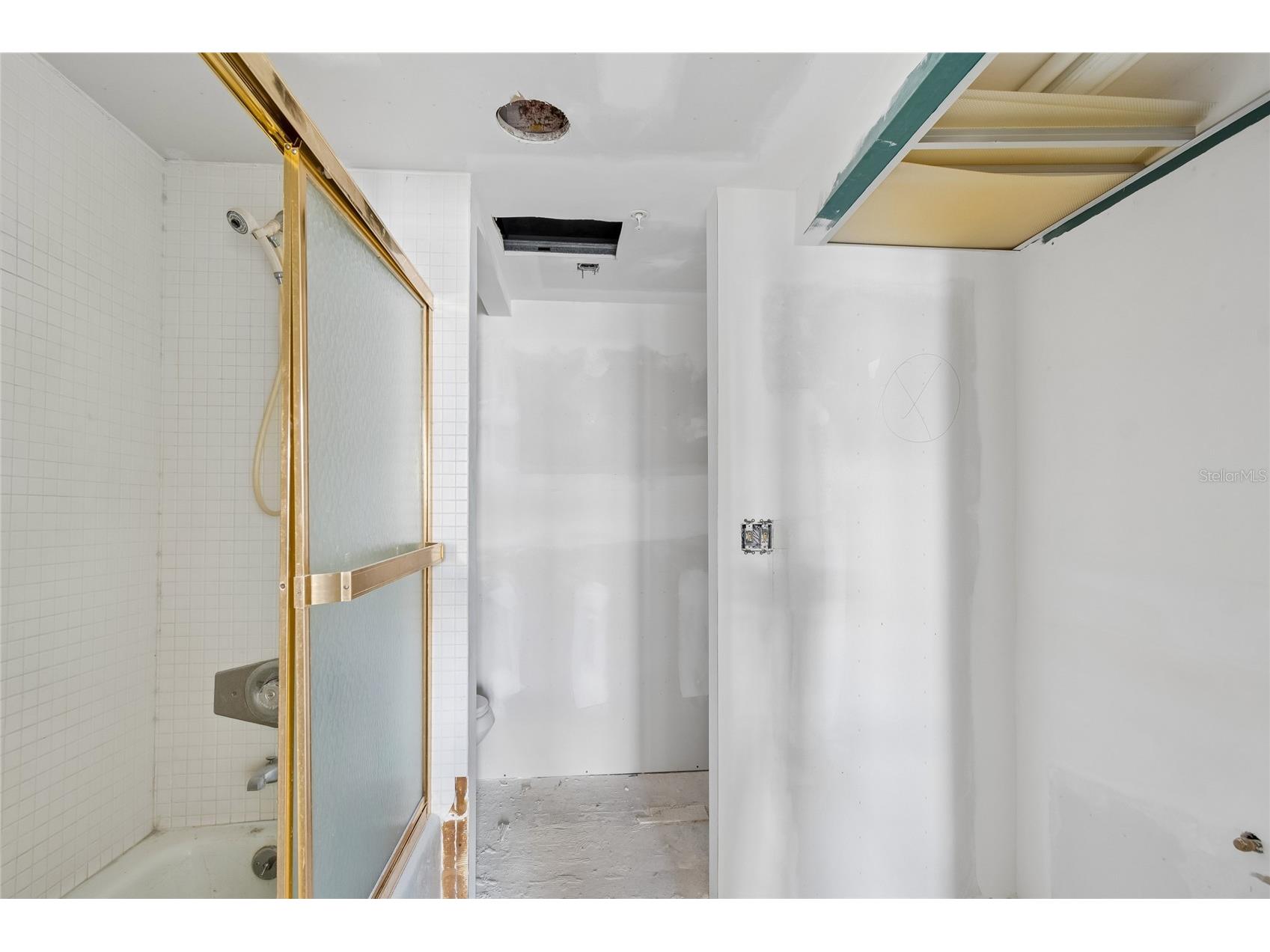 400 Island Way #211 Clearwater Beach FL 33767 TB8511728 image25