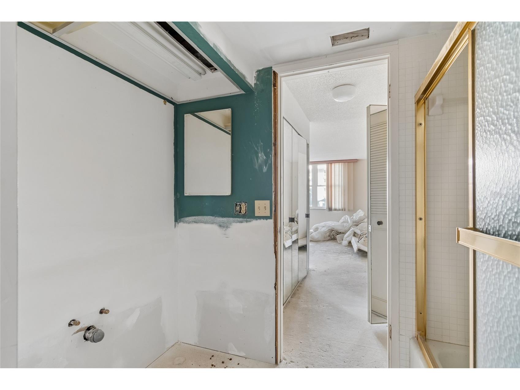 400 Island Way #211 Clearwater Beach FL 33767 TB8511728 image26