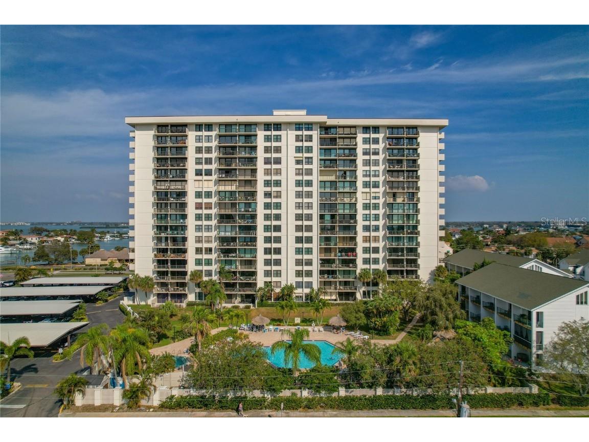400 Island Way #306 Clearwater FL 33767 U8192207 image1