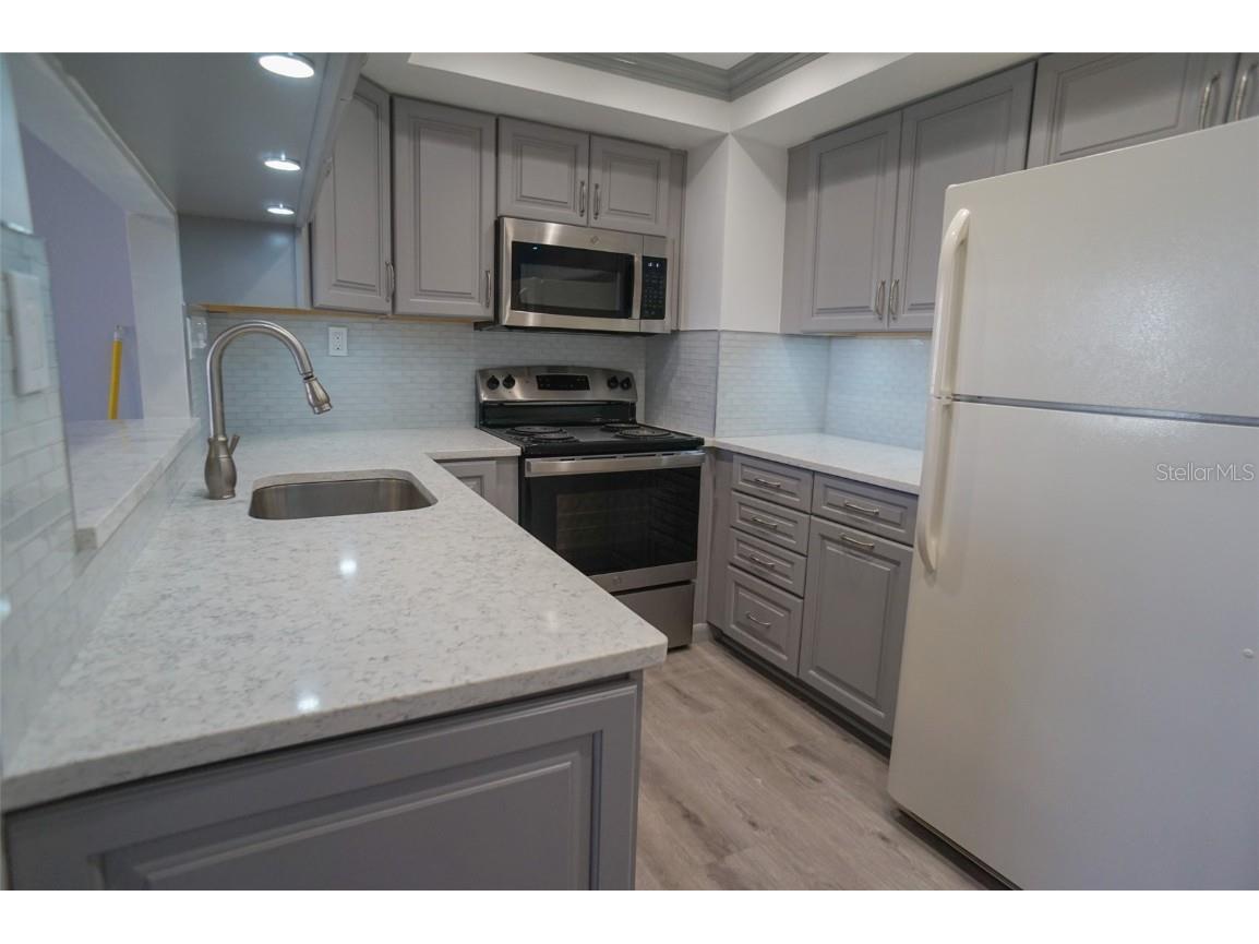 400 Island Way #308 Clearwater FL 33767 TB8461326 image4