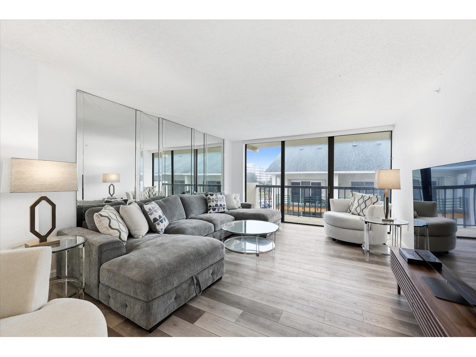 400 Island Way #312 Clearwater Beach FL 33767 TB8482569 image20