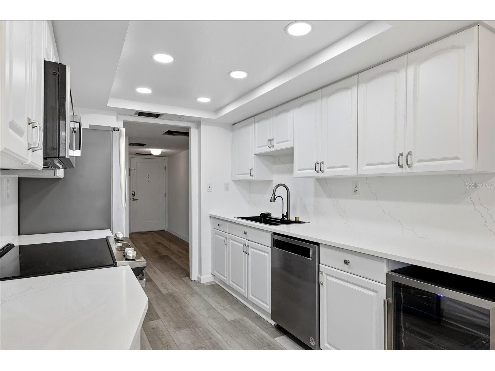 400 Island Way #312 Clearwater Beach FL 33767 TB8482569 image8