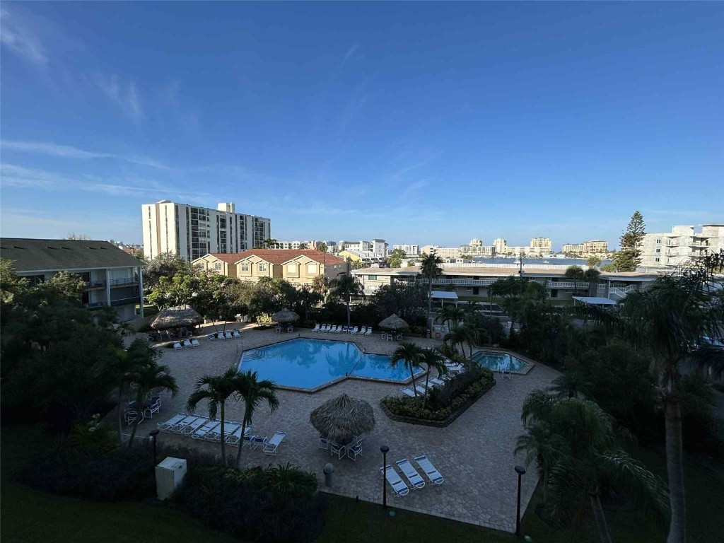 400 Island Way #404 Clearwater Beach FL 33767 TB8430838 image1