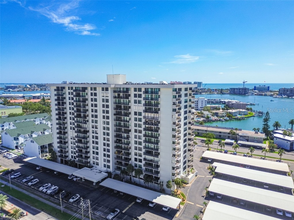 400 Island Way #502 Clearwater Beach FL 33767 TB8395427 image1