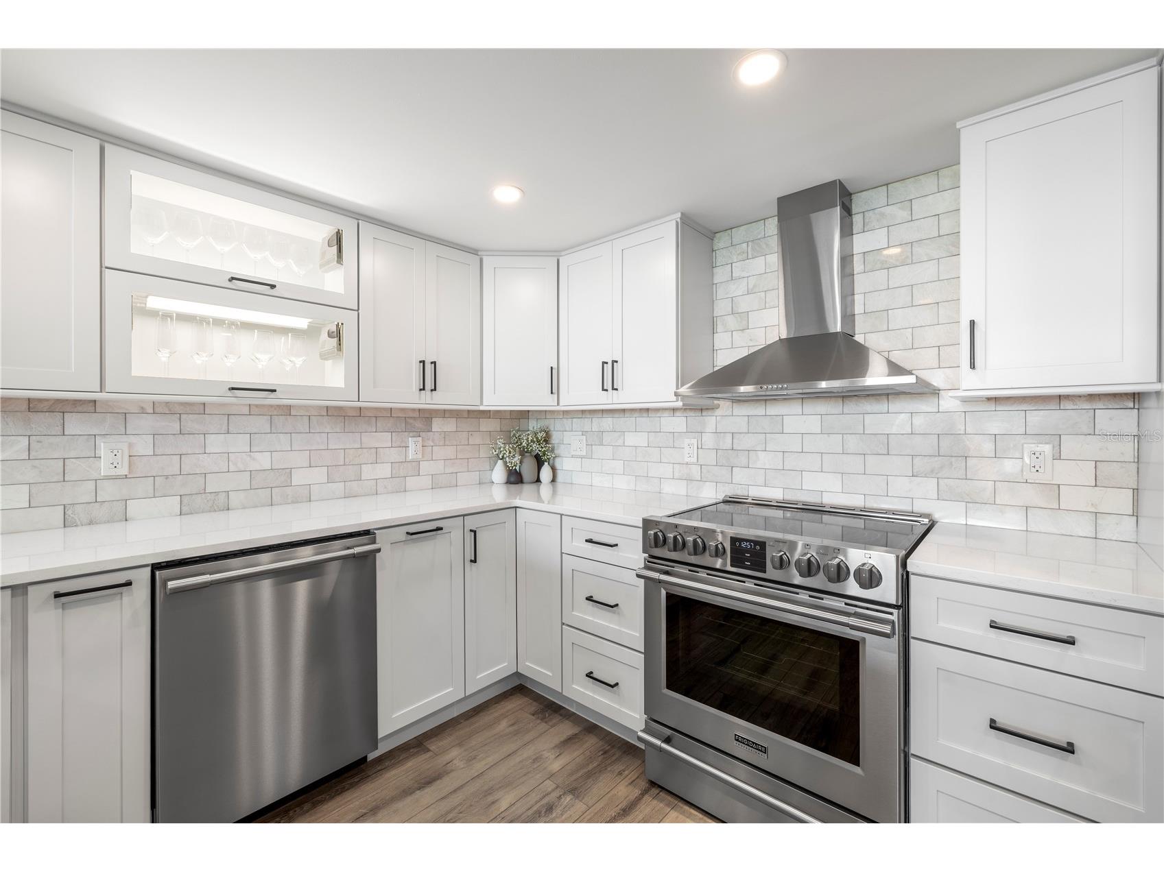 400 Island Way #504 Clearwater Beach FL 33767 TB8489401 image16