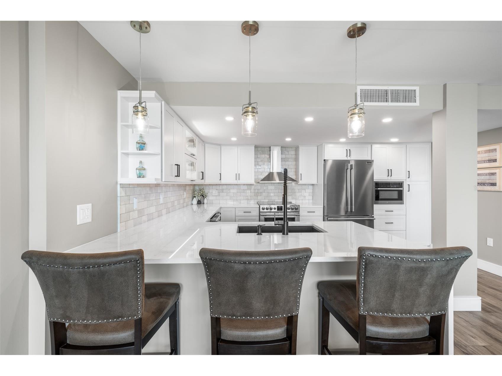 400 Island Way #504 Clearwater Beach FL 33767 TB8489401 image19