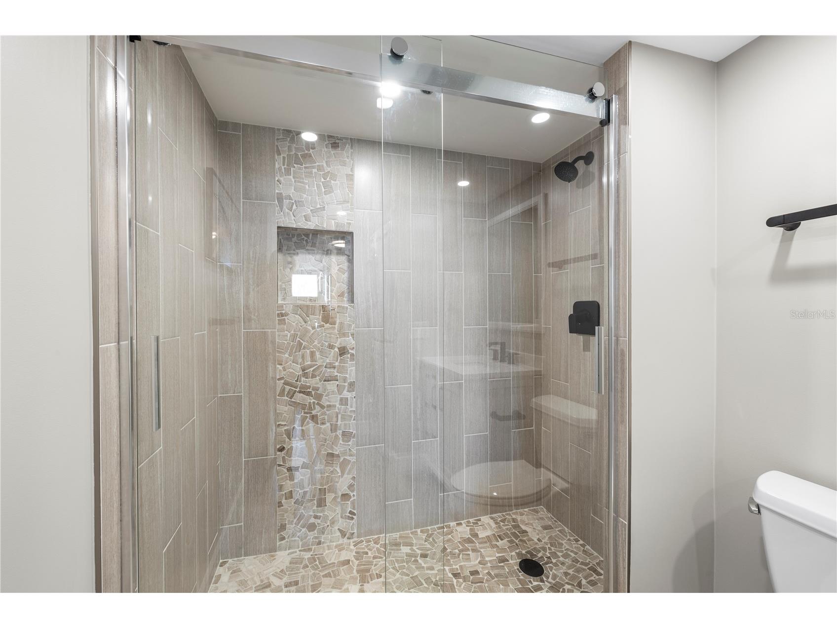 400 Island Way #504 Clearwater Beach FL 33767 TB8489401 image29