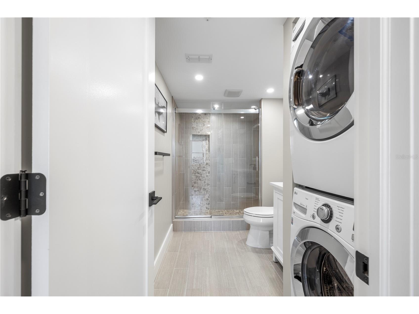 400 Island Way #504 Clearwater Beach FL 33767 TB8489401 image31