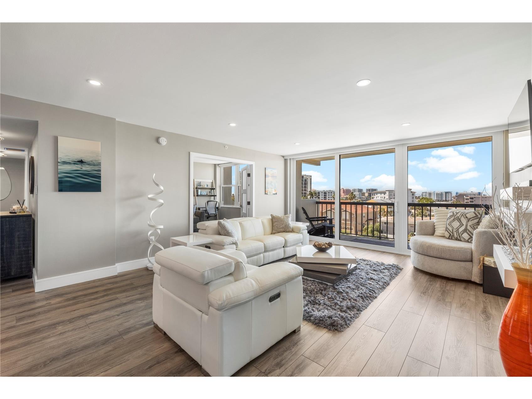400 Island Way #504 Clearwater Beach FL 33767 TB8489401 image6