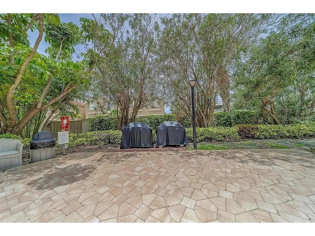 400 Island Way #504 Clearwater Beach FL 33767 TB8489401 image72