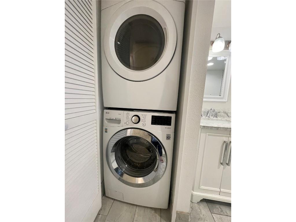 400 Island Way #505 Clearwater Beach FL 33767 TB8415720 image19