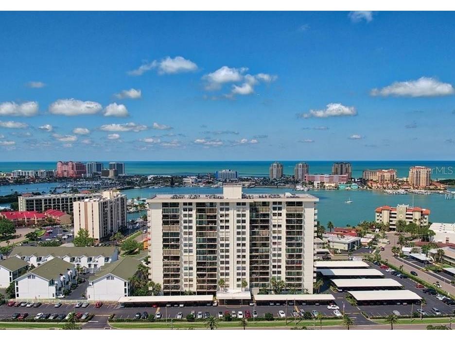 400 Island Way #512 Clearwater Beach FL 33767 - CLEARWATER HARBOR U8237868 image1