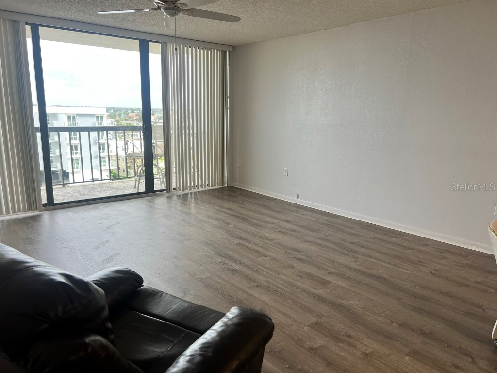 400 Island Way #608 Clearwater FL 33767 TB8457329 image2