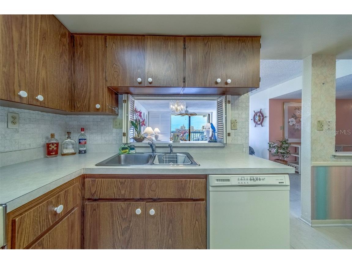 400 Island Way #705 Clearwater Beach FL 33767 TB8406299 image11