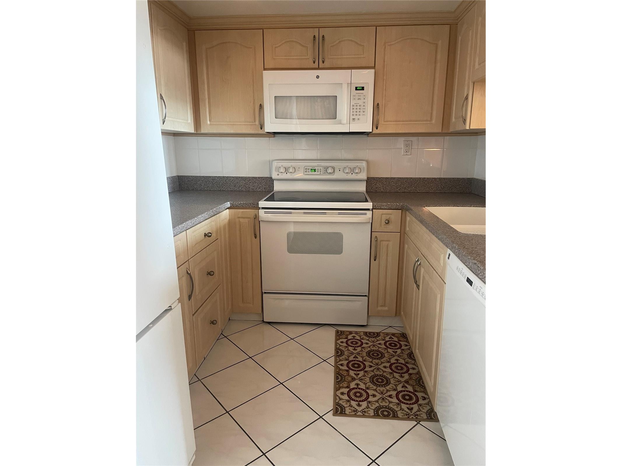 400 Island Way #711 Clearwater Beach FL 33767 TB8458578 image9