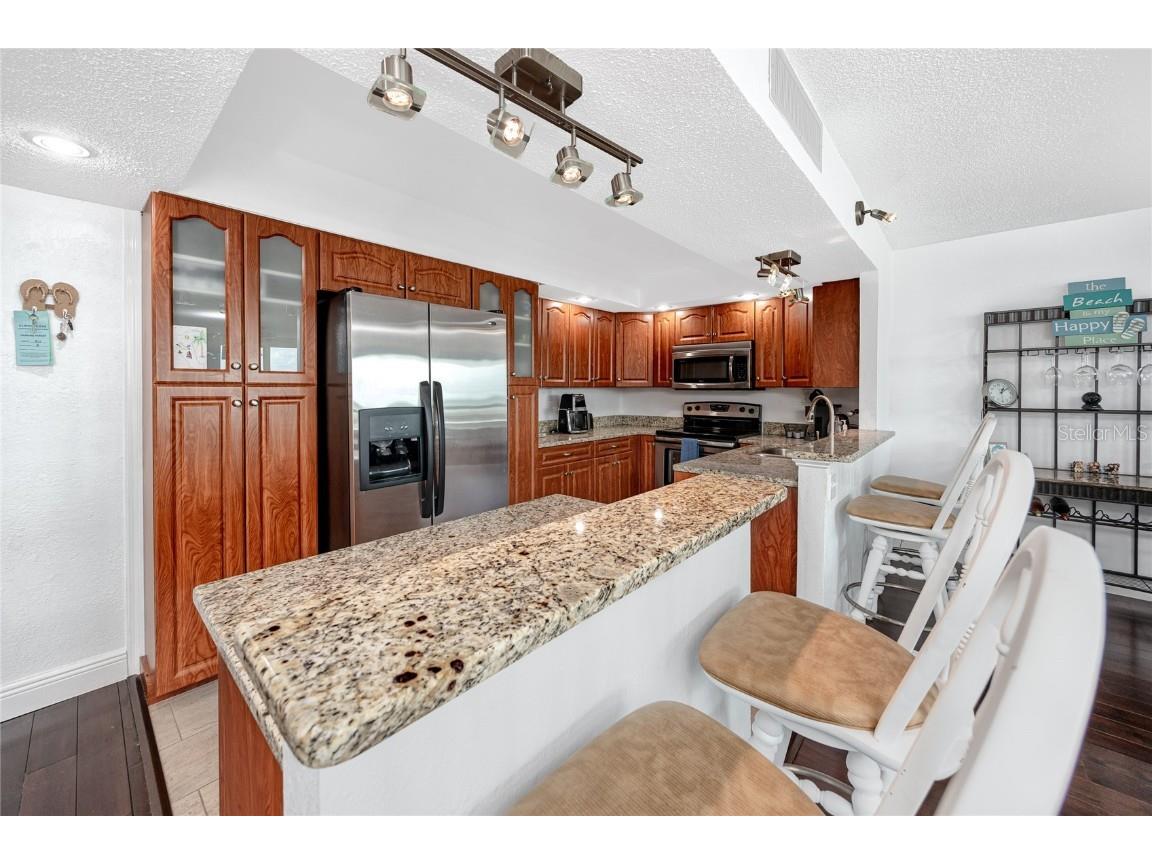 400 Island Way #811 Clearwater Beach FL 33767 - CLEARWATER MARINA TB8411367 image24