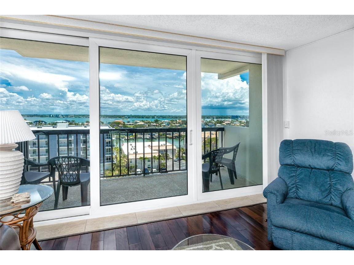 400 Island Way #811 Clearwater Beach FL 33767 - CLEARWATER MARINA TB8411367 image31