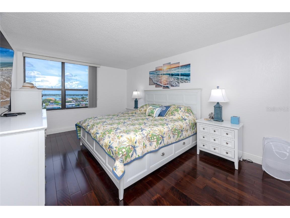 400 Island Way #811 Clearwater Beach FL 33767 - CLEARWATER MARINA TB8411367 image36