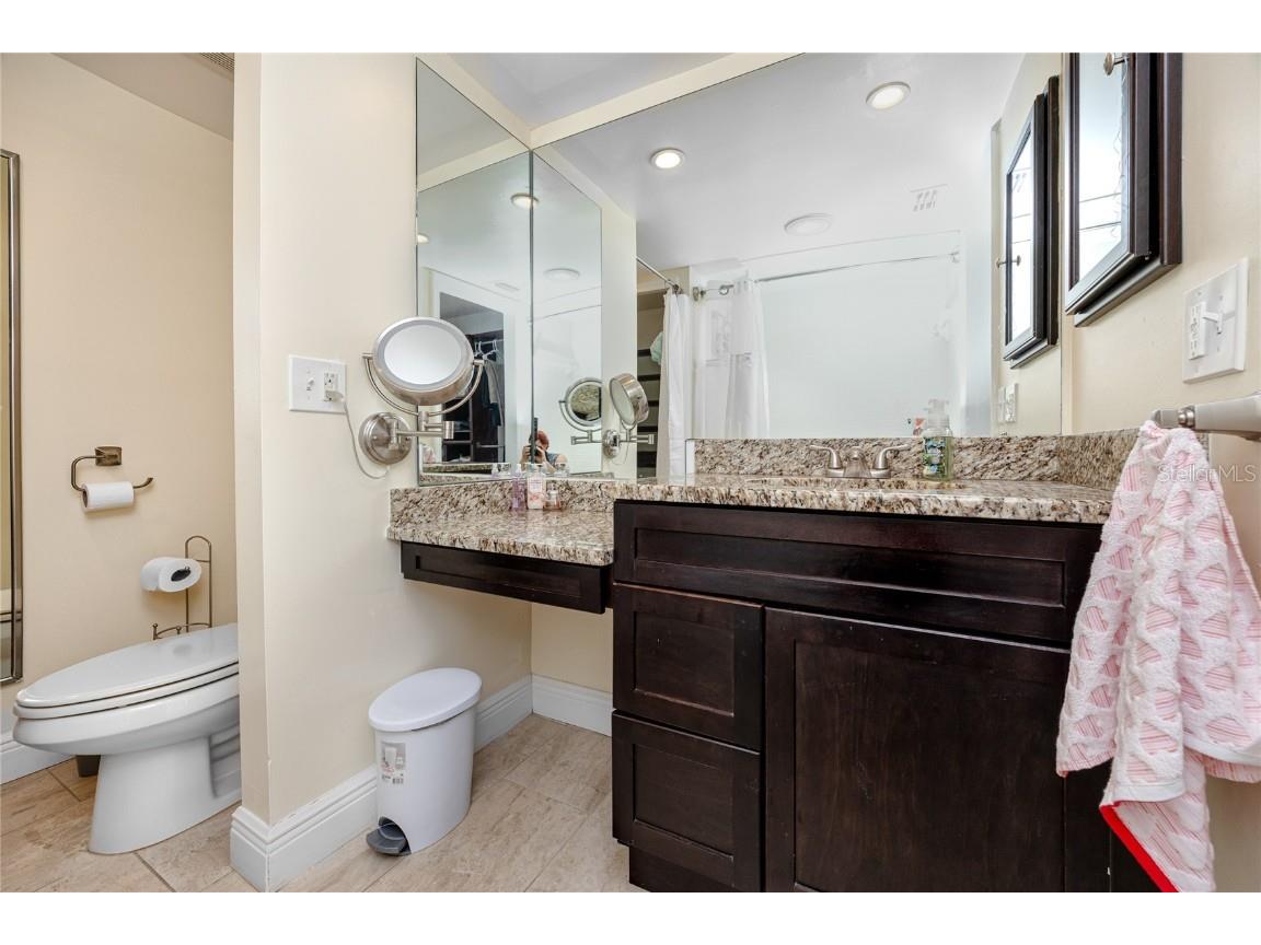 400 Island Way #811 Clearwater Beach FL 33767 - CLEARWATER MARINA TB8411367 image40