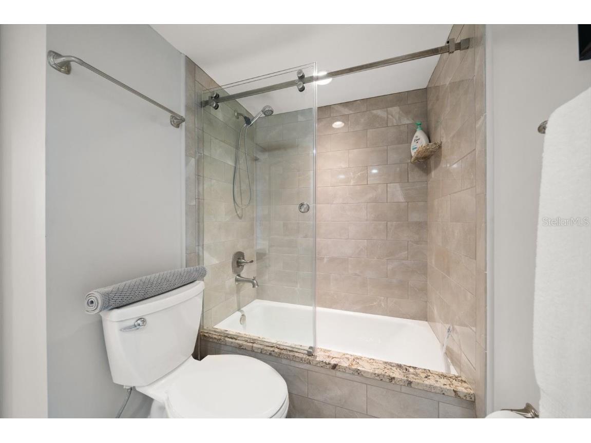 400 Island Way #901 Clearwater Beach FL 33767 TB8450009 image19