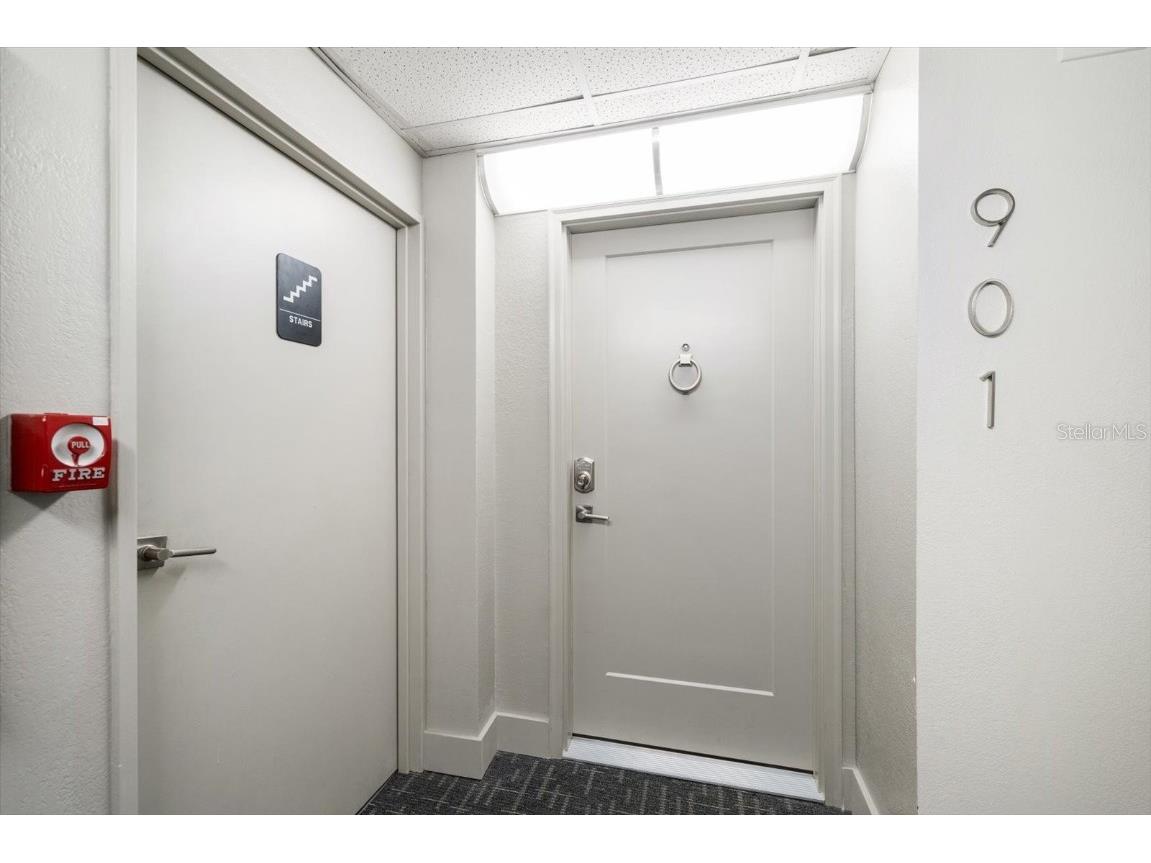 400 Island Way #901 Clearwater Beach FL 33767 TB8450009 image29