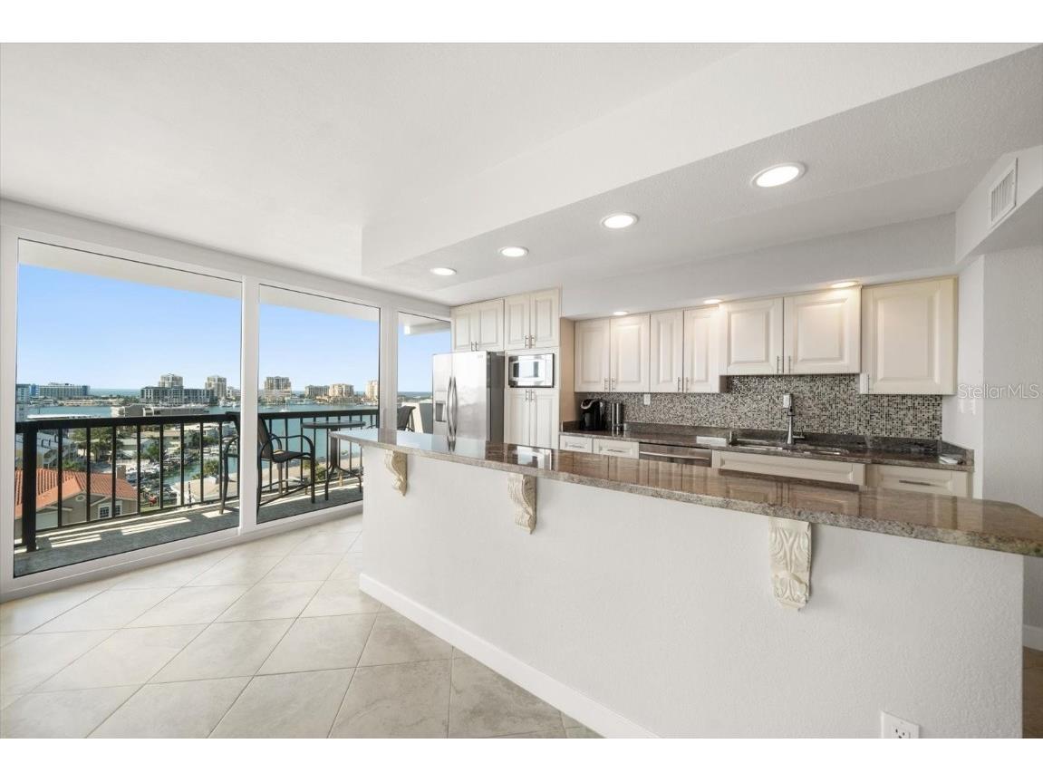 400 Island Way #901 Clearwater Beach FL 33767 TB8450009 image7