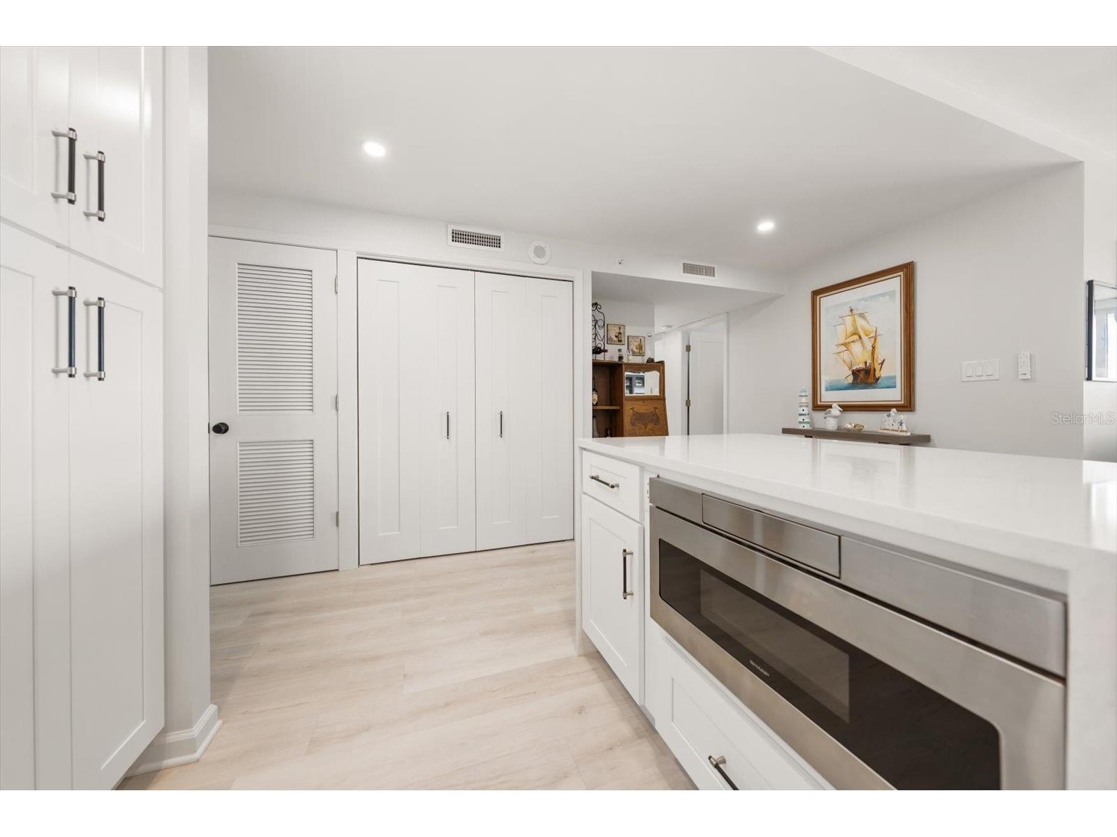 400 Island Way #904 Clearwater Beach FL 33767 TB8525064 image14