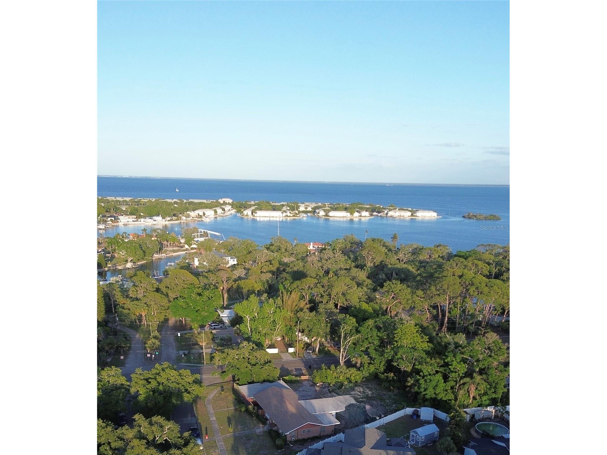 400 Lake Maggiore Boulevard S Saint Petersburg FL 33705 TB8497279 image2