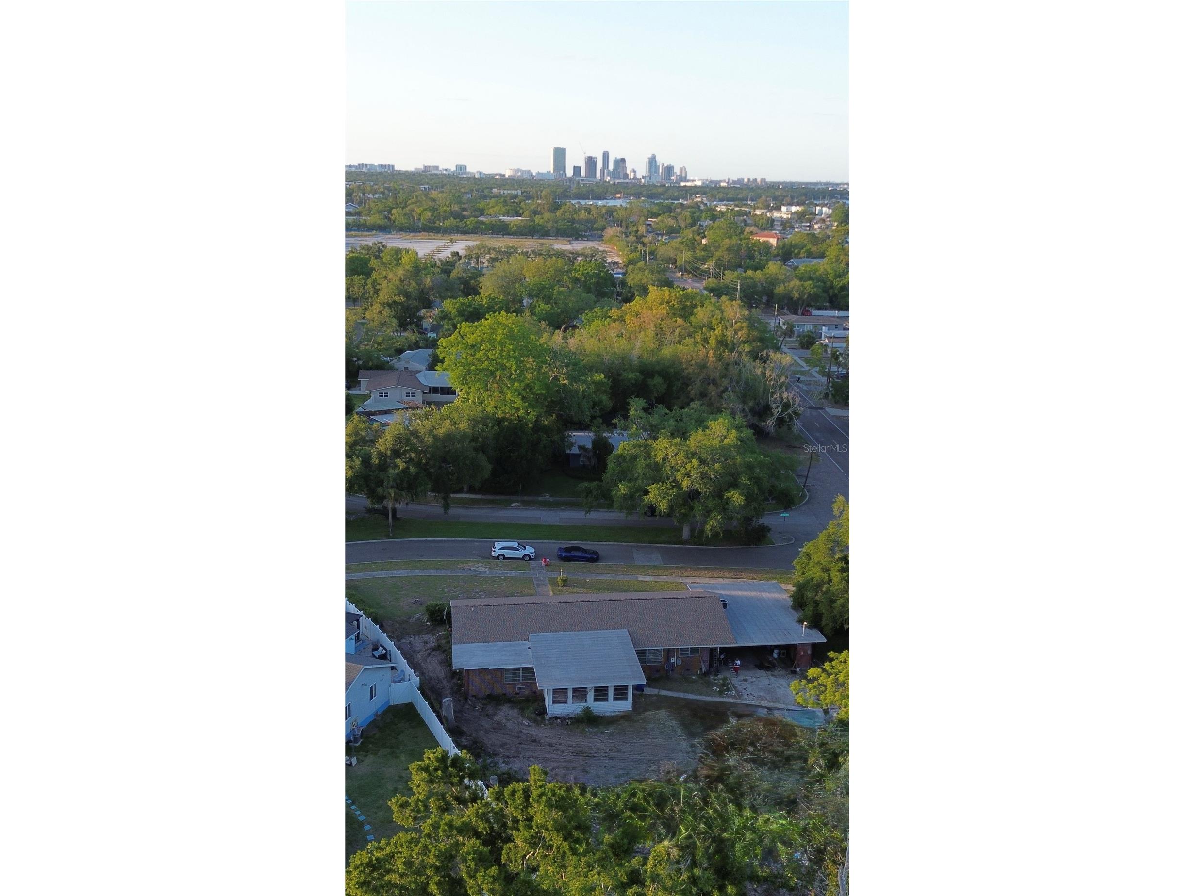 400 Lake Maggiore Boulevard S Saint Petersburg FL 33705 TB8497279 image4