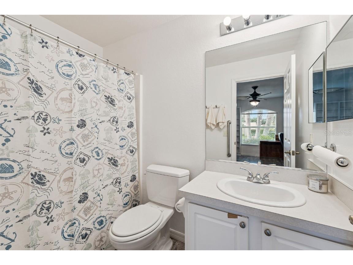 400 Lake Suzanne Drive Lake Wales FL 33859 P4936389 image22