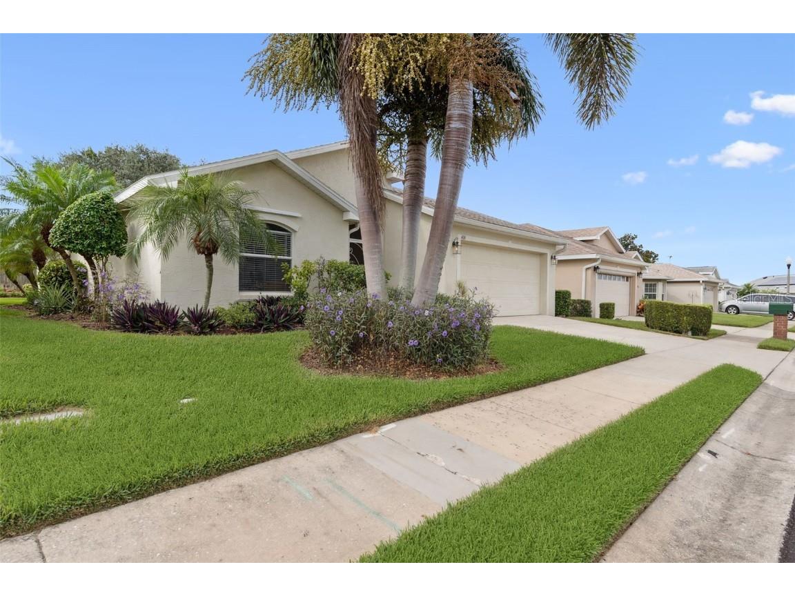 400 Lake Suzanne Drive Lake Wales FL 33859 P4936389 image28