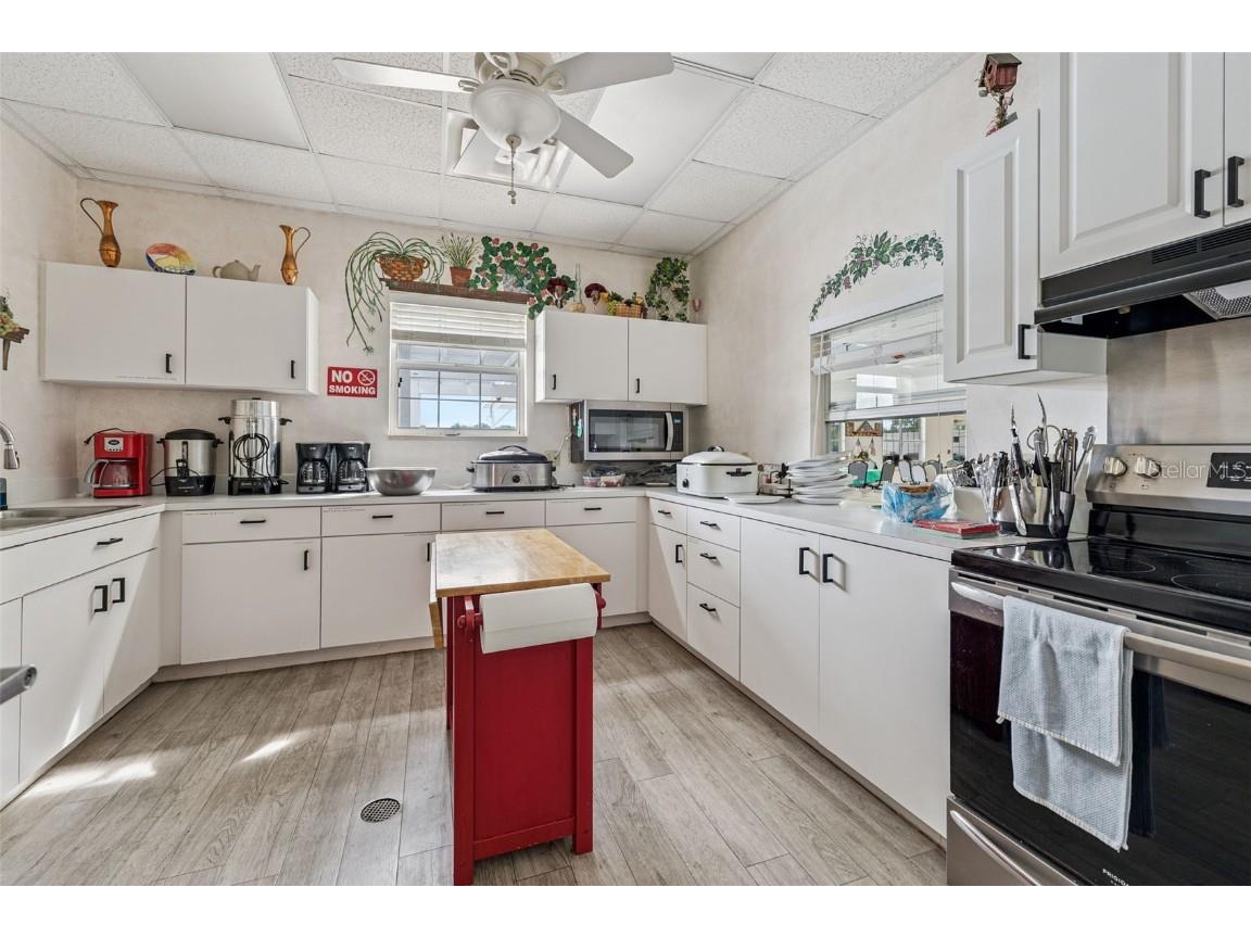 400 Lake Suzanne Drive Lake Wales FL 33859 P4936389 image35