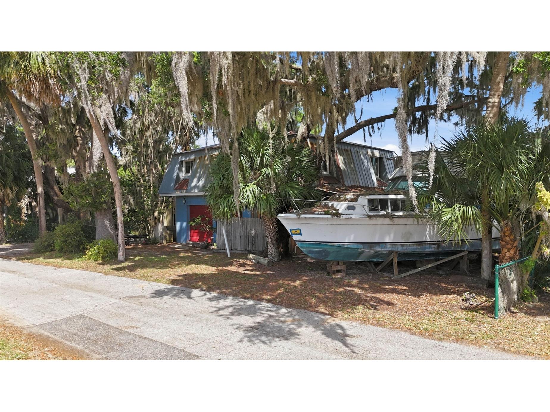 400 Lakeshore Drive Eustis FL 32726 - LAKE EUSTIS G5112132 image3