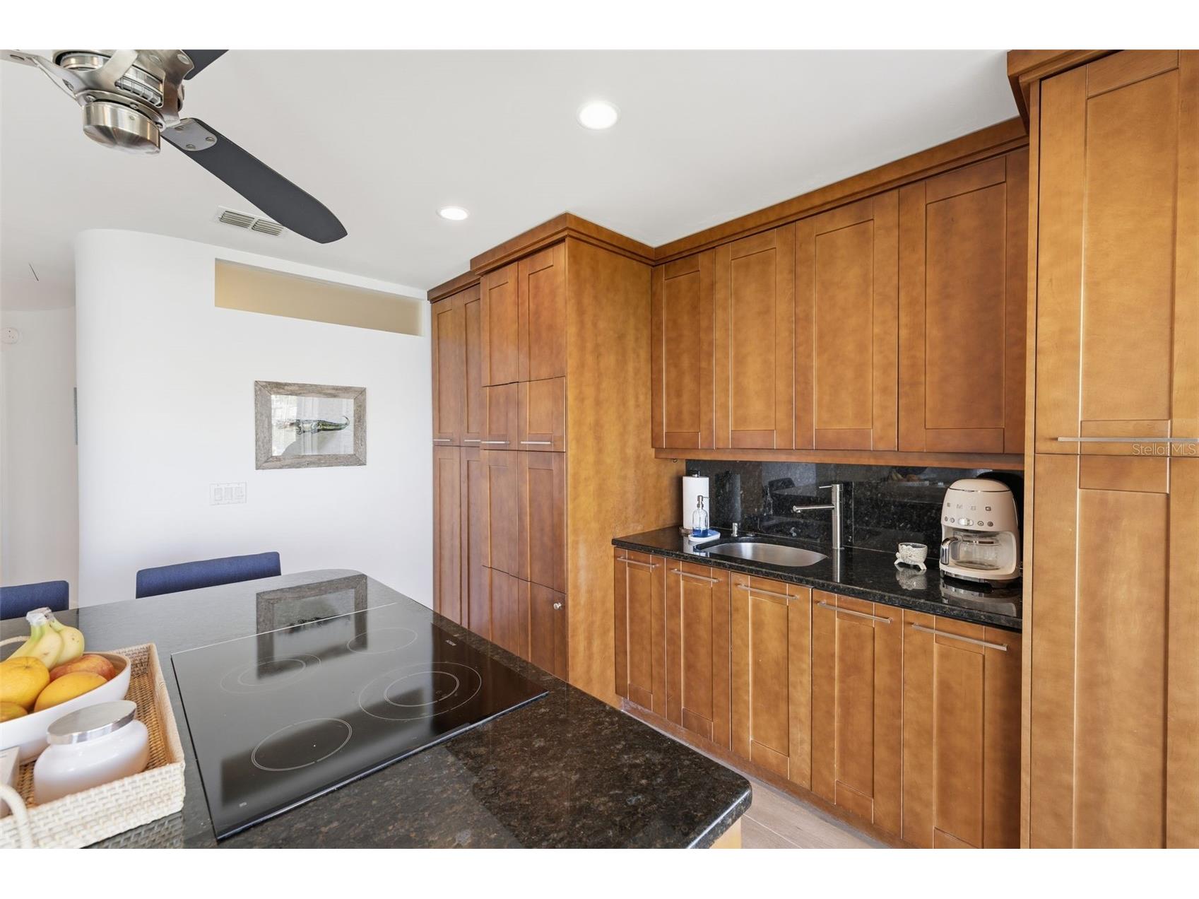 400 Larboard Way #105 Clearwater Beach FL 33767 O6403825 image10