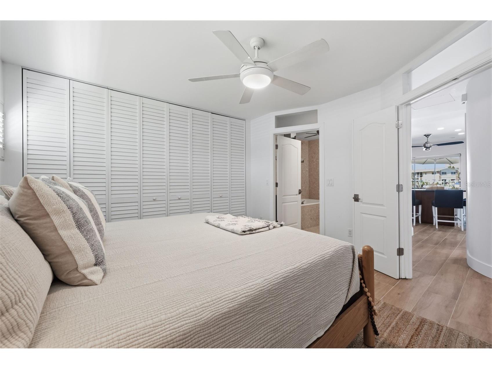 400 Larboard Way #105 Clearwater Beach FL 33767 O6403825 image13