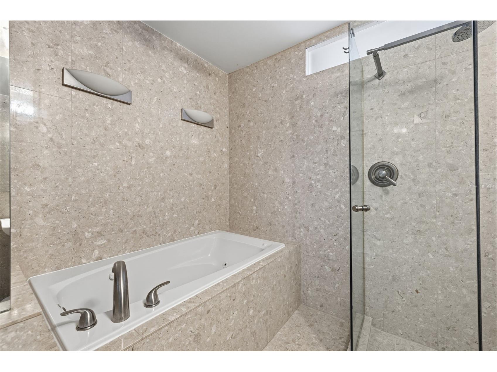 400 Larboard Way #105 Clearwater Beach FL 33767 O6403825 image15