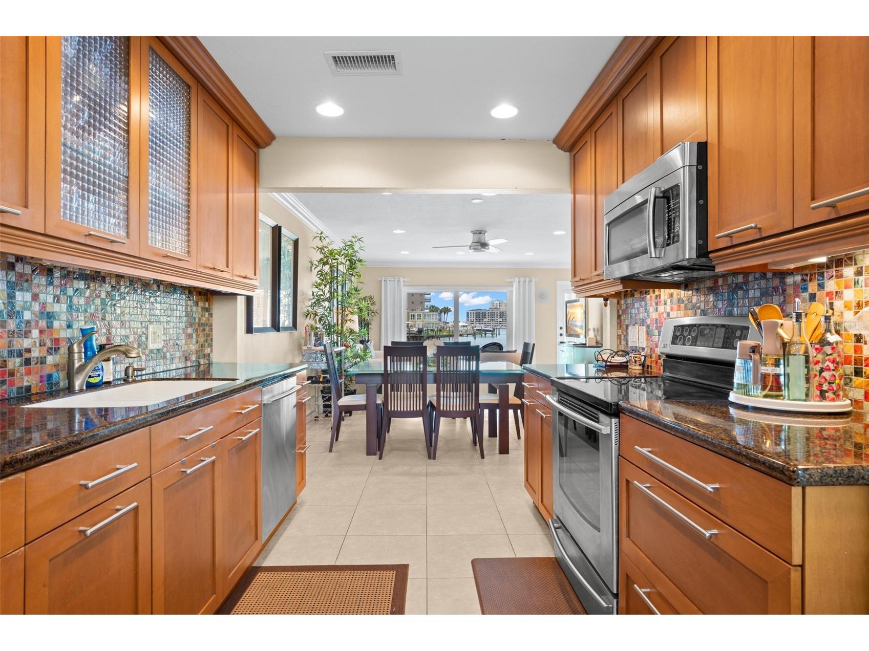 400 Larboard Way #106 Clearwater Beach FL 33767 TB8500408 image13