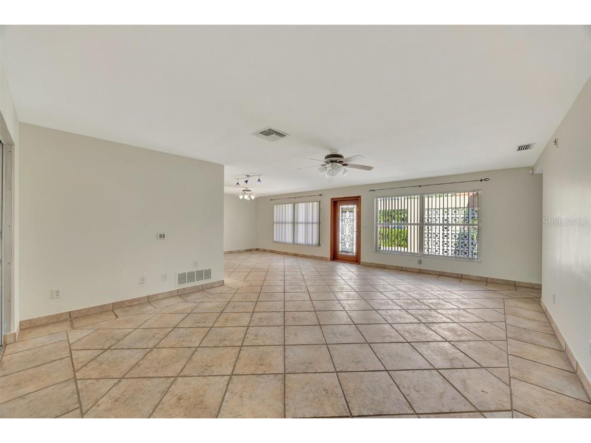 400 Midway Island Clearwater Beach FL 33767 - INTERCOSTAL WATERWAY TB8424019 image15