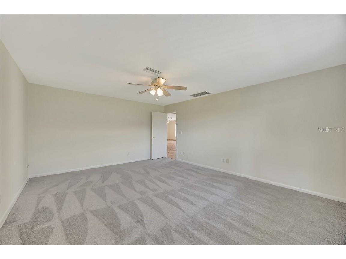 400 Midway Island Clearwater Beach FL 33767 - INTERCOSTAL WATERWAY TB8424019 image21