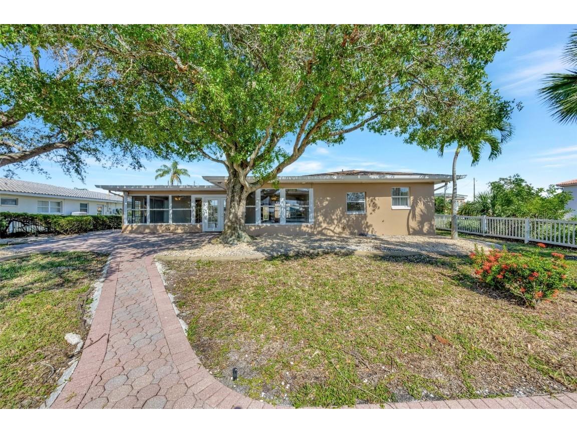 400 Midway Island Clearwater Beach FL 33767 - INTERCOSTAL WATERWAY TB8424019 image30