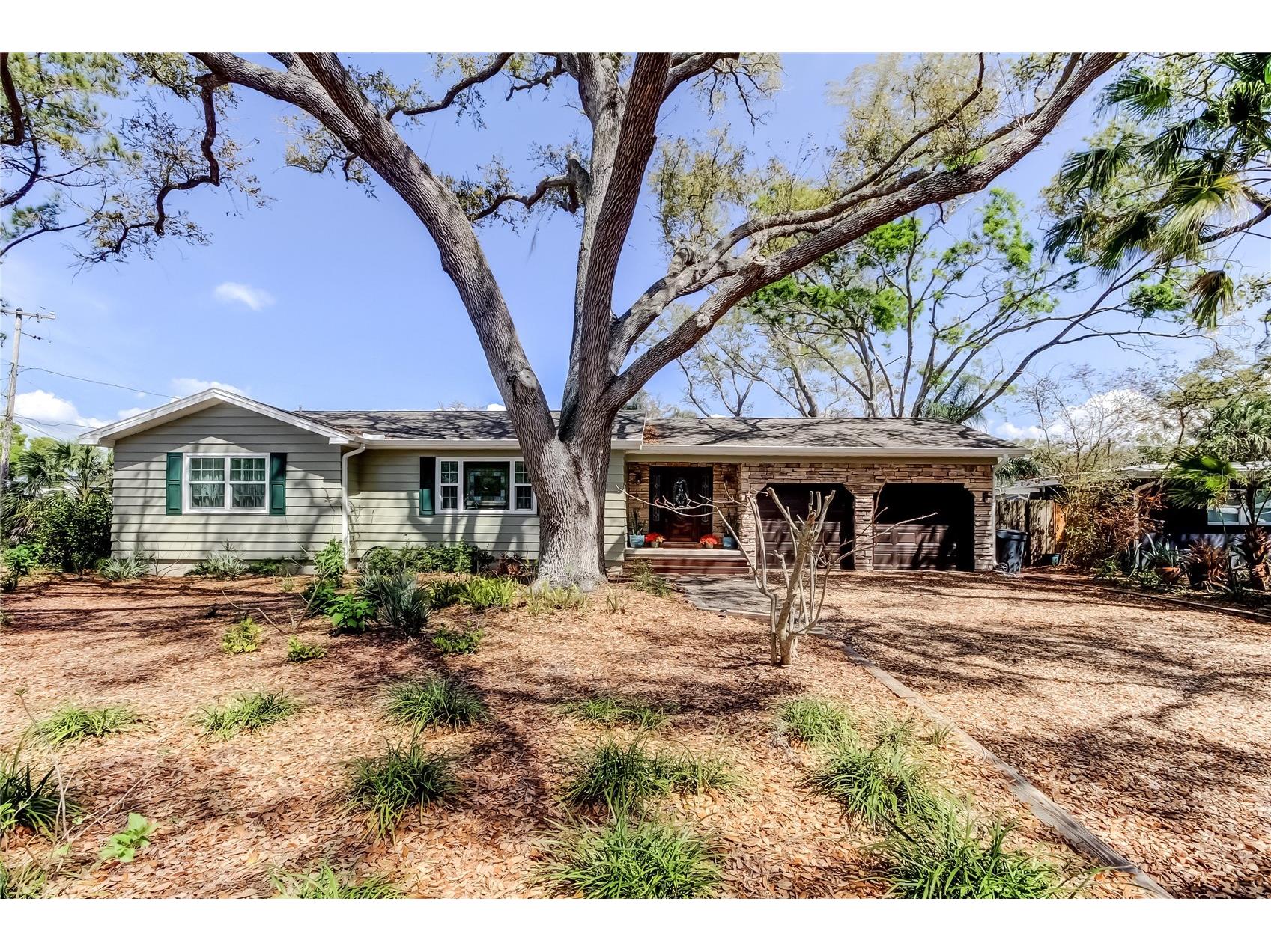 400 Mira Vista Drive Dunedin FL 34698 TB8479657 image1