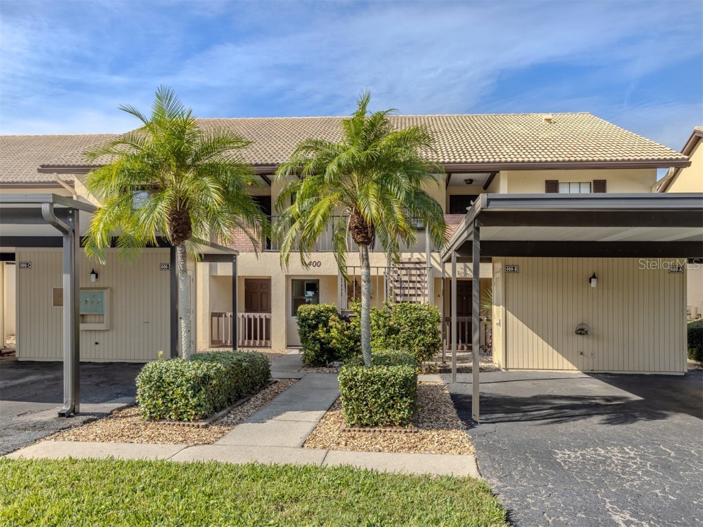 400 Mission Trail E #D Venice FL 34285 N6141861 image1