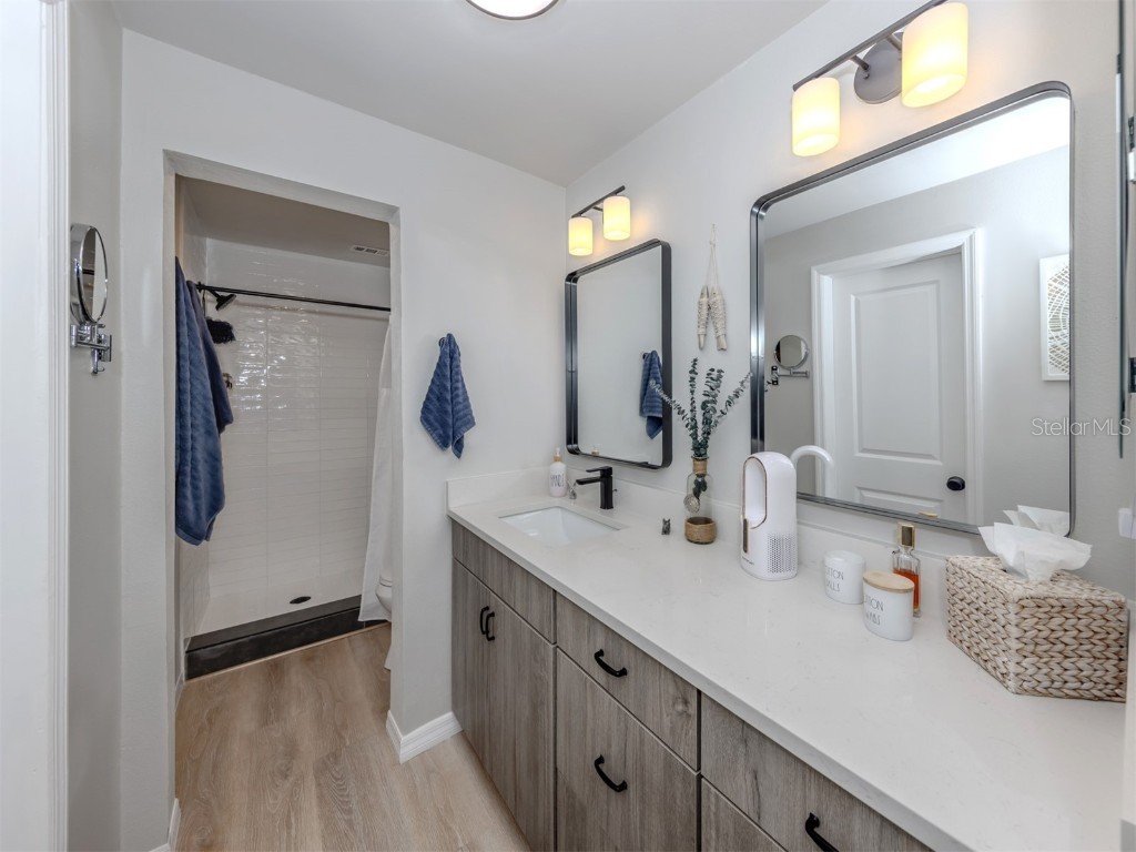 400 Mission Trail E #D Venice FL 34285 N6141861 image20