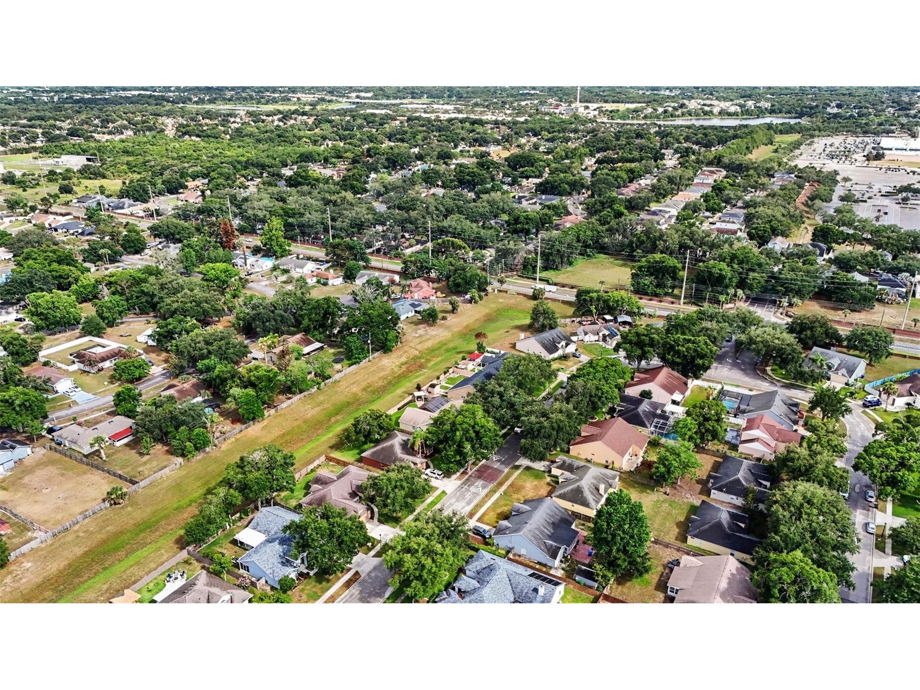 400 Misty Meadow Drive Ocoee FL 34761 TB8520253 image32