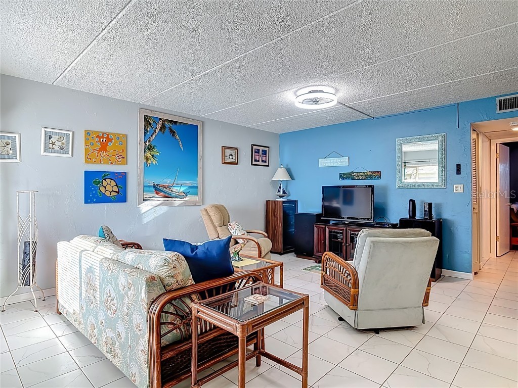 400 Oakridge Boulevard #21 Daytona Beach FL 32118 OM713468 image10