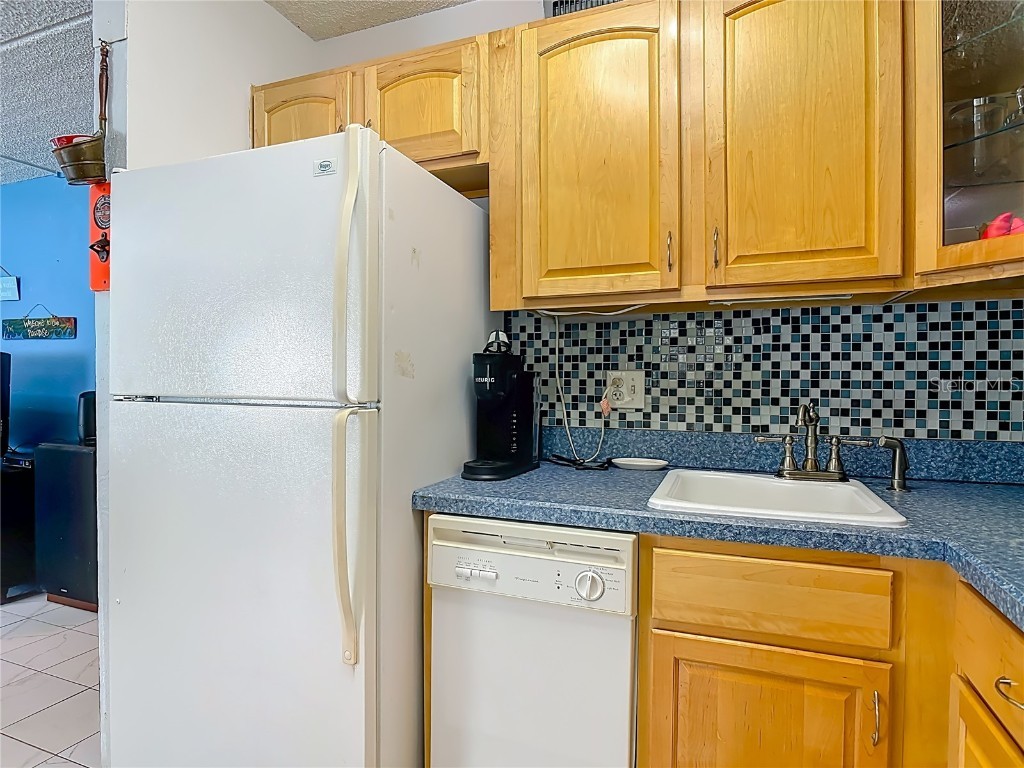 400 Oakridge Boulevard #21 Daytona Beach FL 32118 OM713468 image22