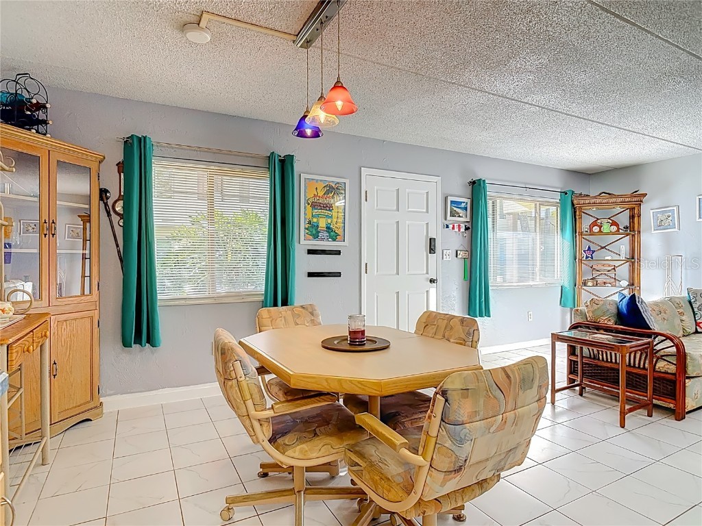 400 Oakridge Boulevard #21 Daytona Beach FL 32118 OM713468 image23