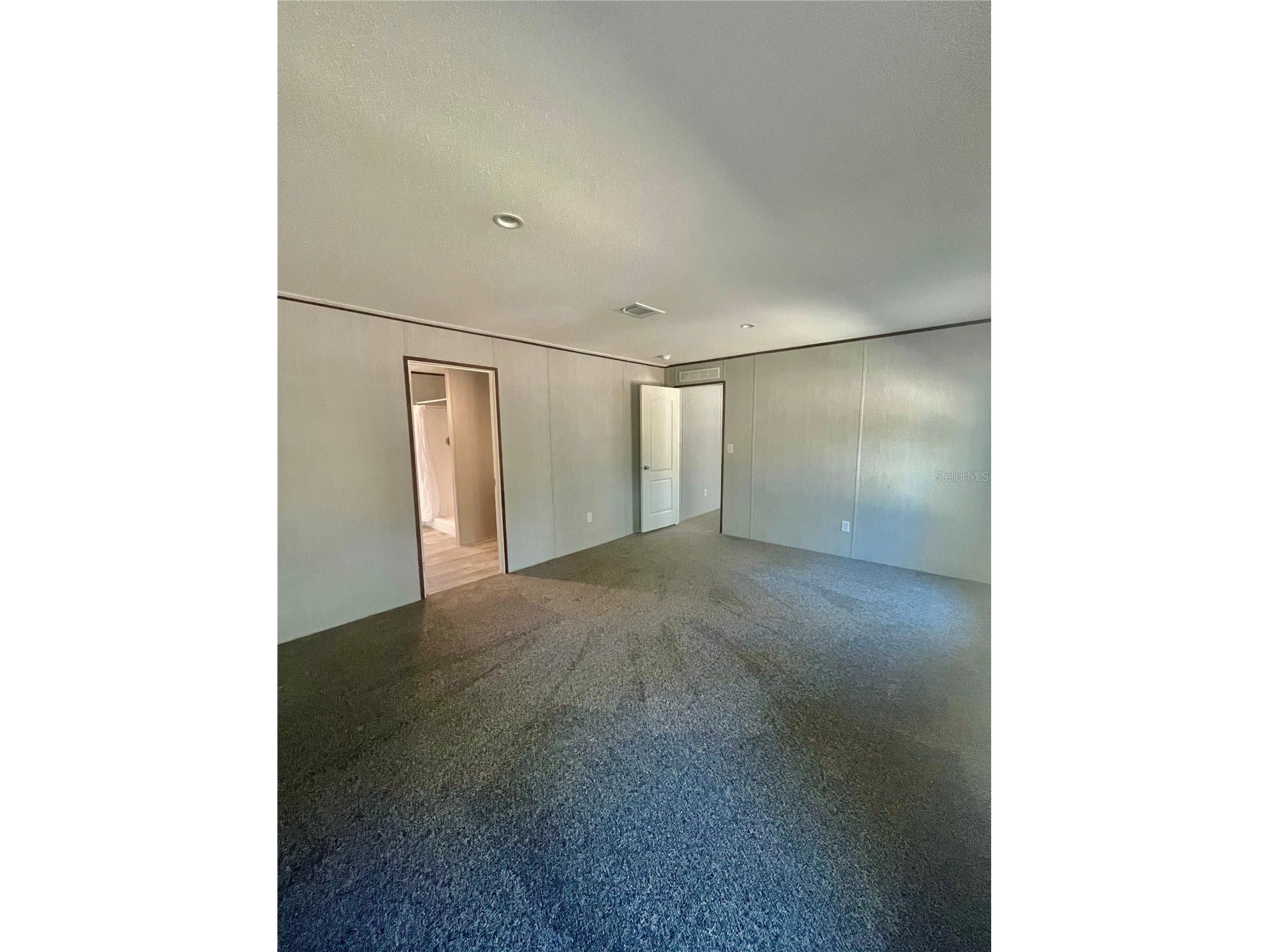 400 S Holly Avenue Florahome FL 32140 GC538696 image14